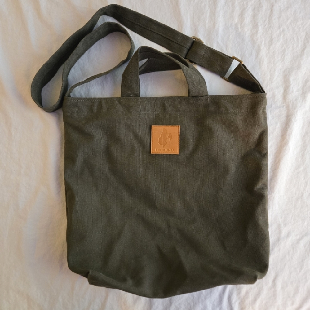 Ecodunia The Amani Carry All Crossbody Bag Army Jungle Green Cotton Canvas Tote